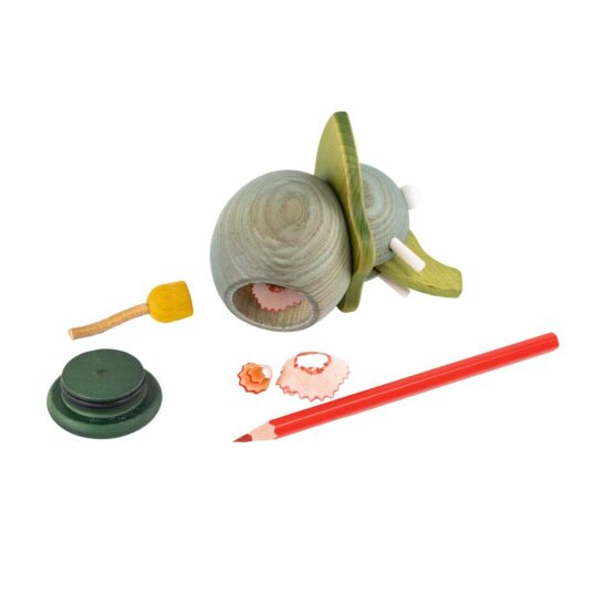 06 anspitzer elefant gruen geoeffnet