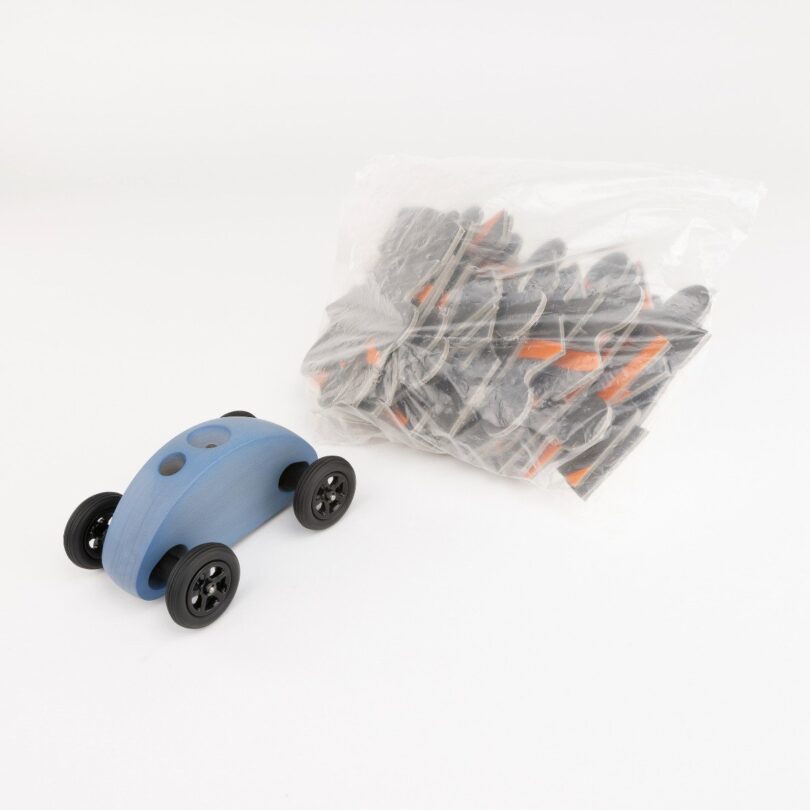 Drewniany Samochodzik FINGER CAR z układanką -  niebieski - obrazek 4