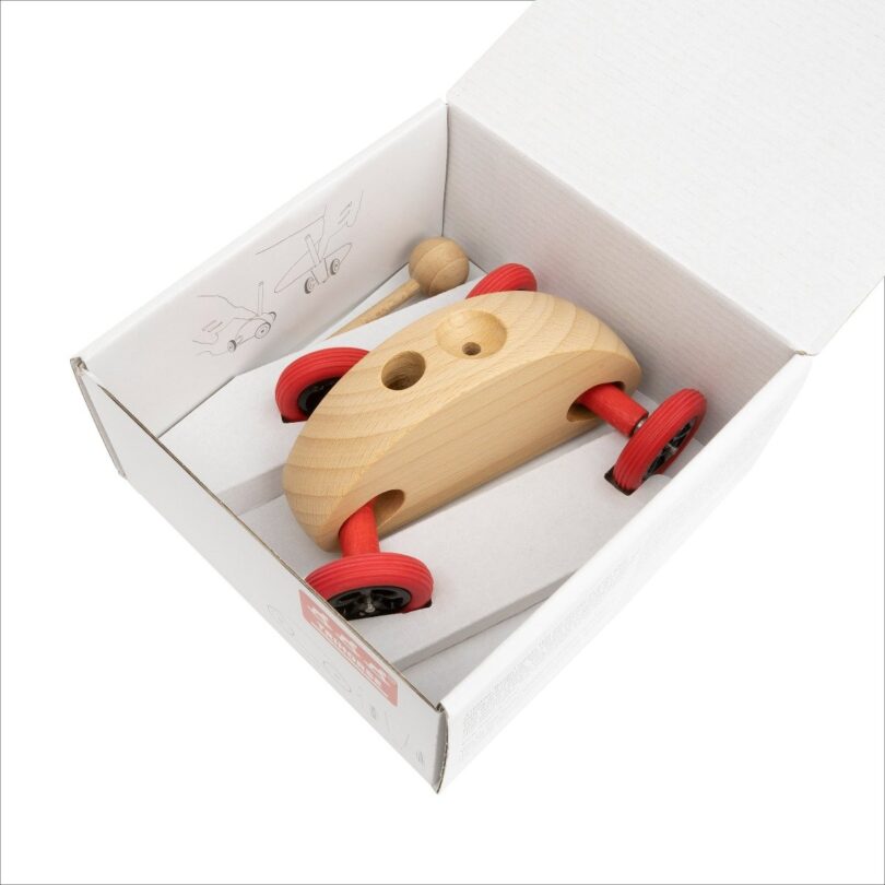 Drewniany Samochodzik FINGER CAR w kolorze naturalnego drewna - obrazek 3